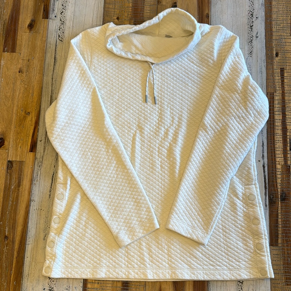 L.L. Bean Womens SoftLight Quilted Top Funnelneck Pullover Cowl Neck Size Medium